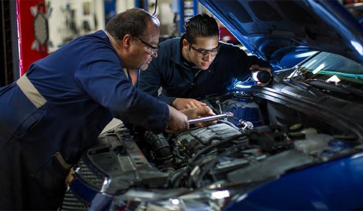 عنوان مقاله : لرزش موتور در شرایط مختلف